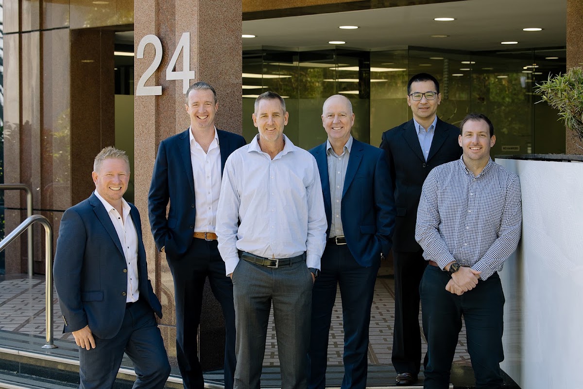 AR & B Advisors