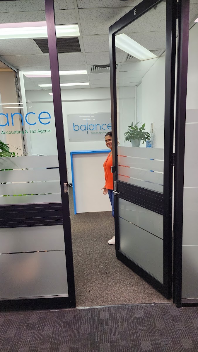 BALANCE ACCOUNTING AND TAX AGENTS