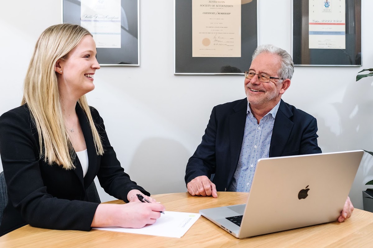 Bruce Edmunds & Associates