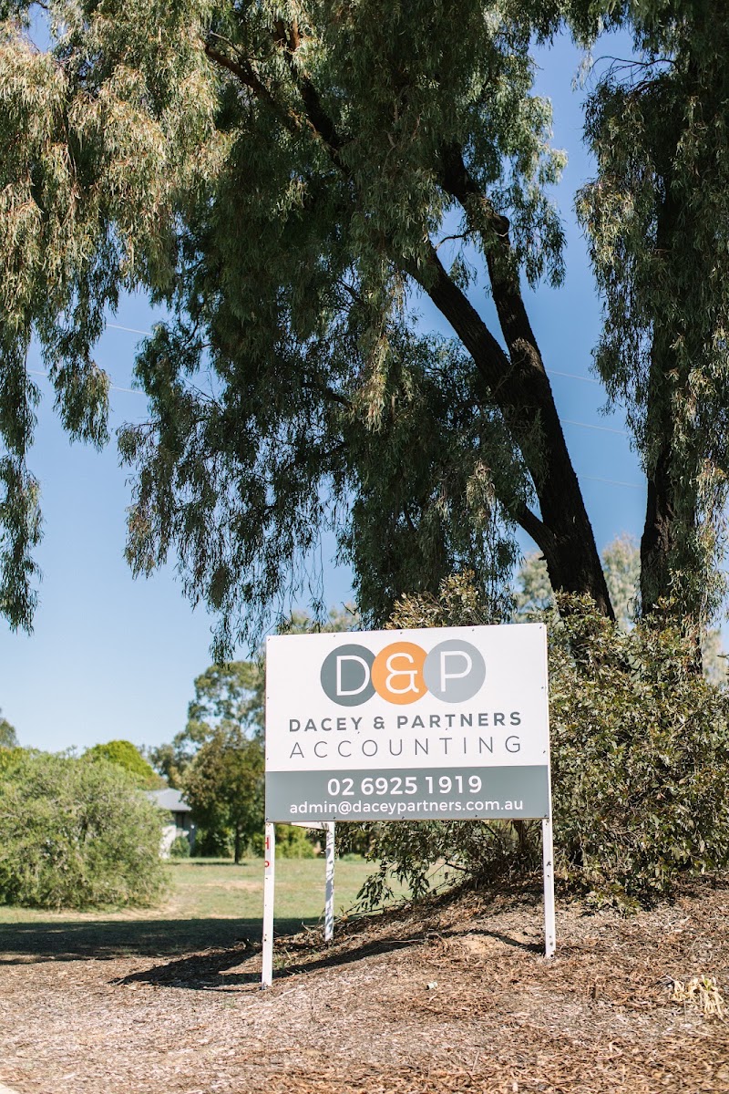 Dacey & Partners Accounting