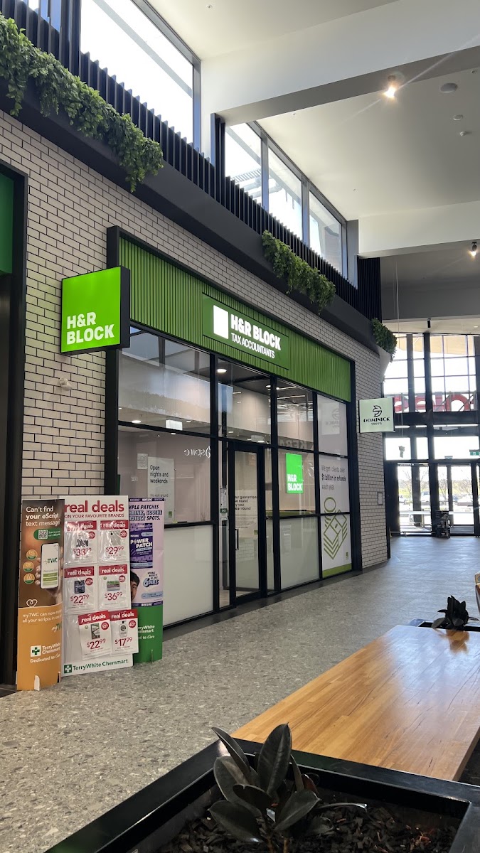 H&R Block Tax Accountants - Armstrong Creek
