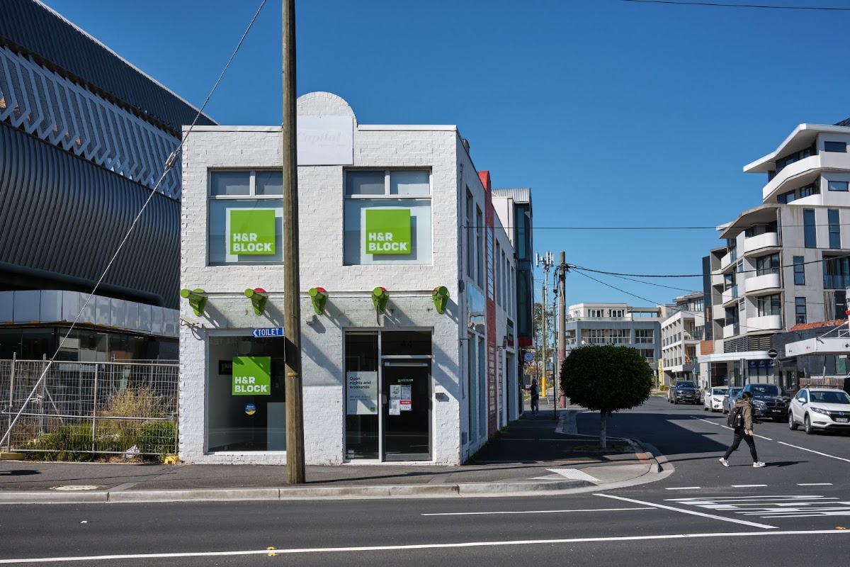 H&R Block Tax Accountants - Carnegie