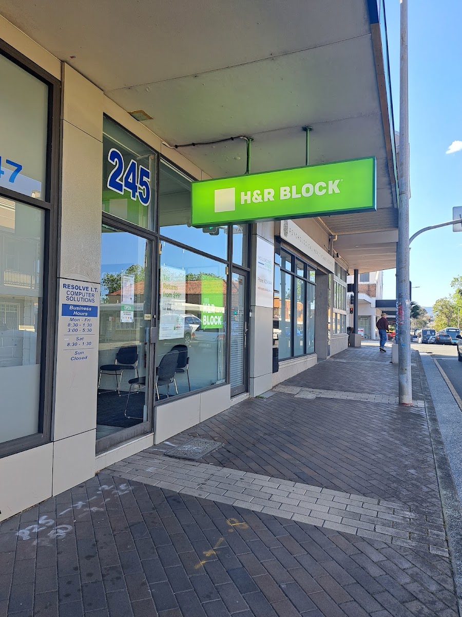 H&R Block Tax Accountants - Corrimal