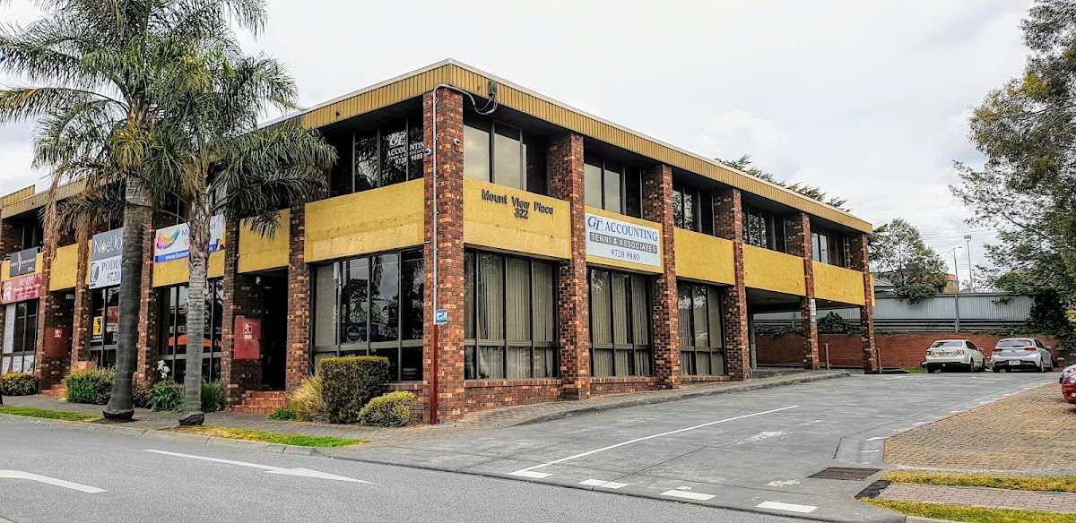 Tenni & Associates
