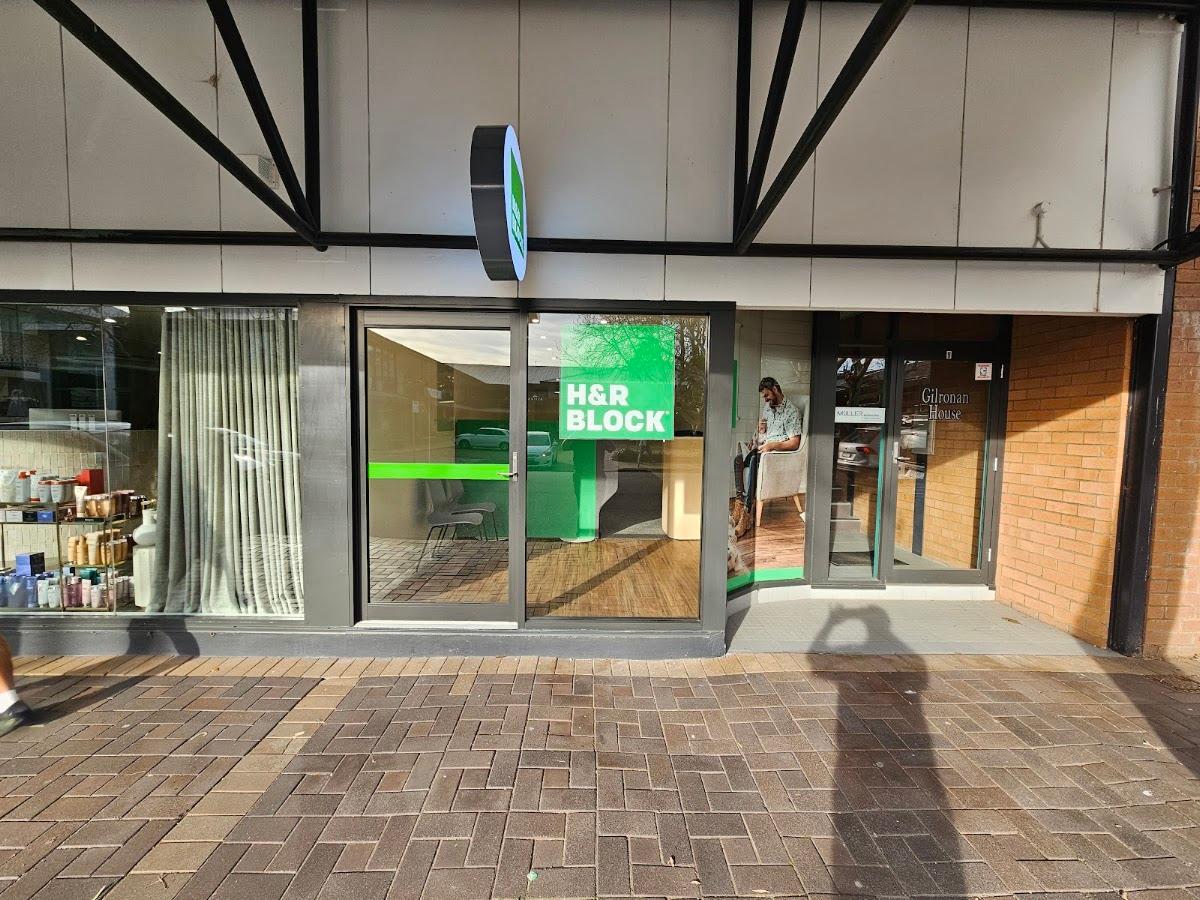 H&R Block Tax Accountants - The Junction