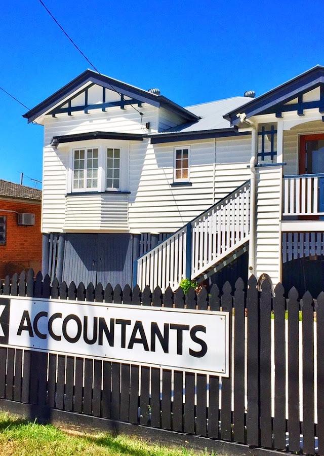 Macro Tax Accountants